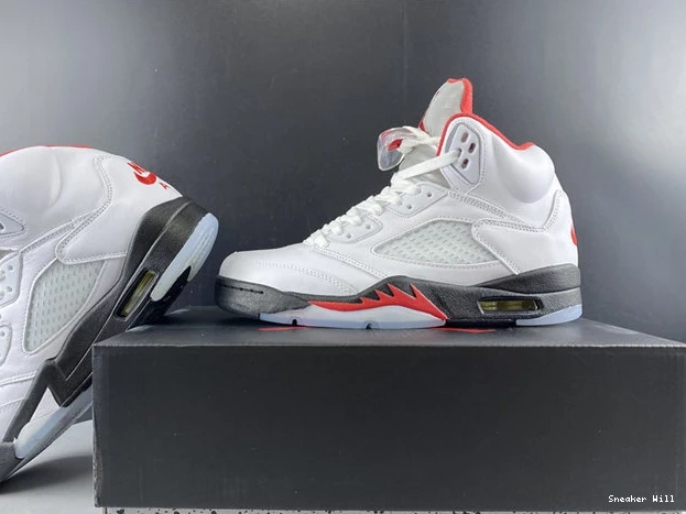 DA1911- Silver Red BestValue 963 Tongue 2929 Fire Jordan5 0605